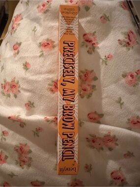 Benefit Precisely, My Brow Pencil - warm deep brown nib